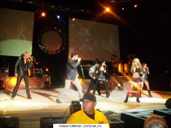 -*POZE*- - anahi_princessa - RBD
