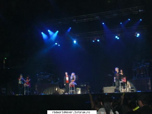 -*POZE*- - anahi_princessa - RBD