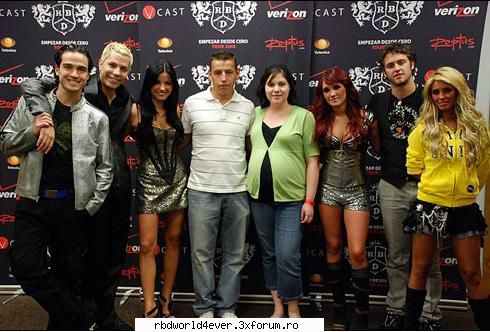 -*POZE*- - anahi_princessa - RBD
