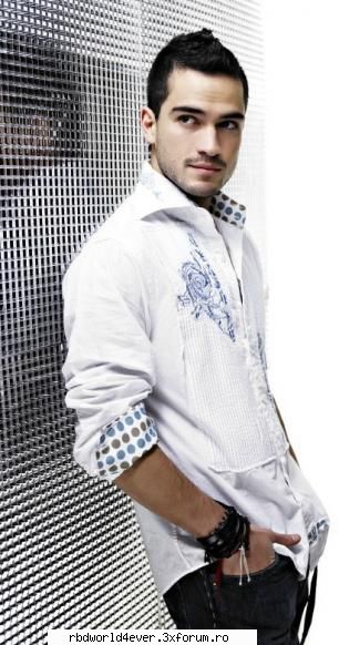 Poncho in 15 a 20 - anahi_princessa - Poncho