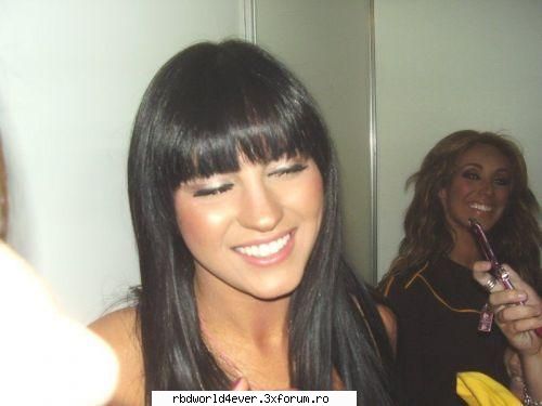 *Portirroni* - anahi_princessa - Las reinas