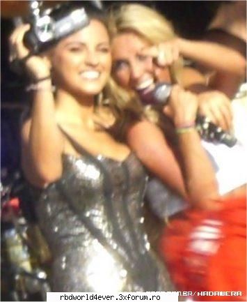 *Portirroni* - anahi_princessa - Las reinas