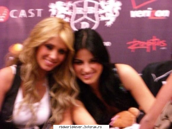 *Portirroni* - anahi_princessa - Las reinas