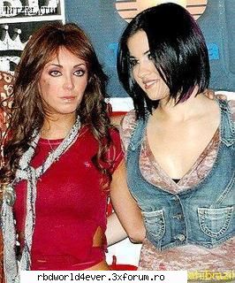 *Portirroni* - anahi_princessa - Las reinas