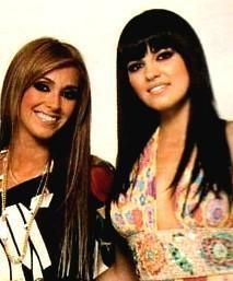 *Portirroni* - anahi_princessa - Las reinas