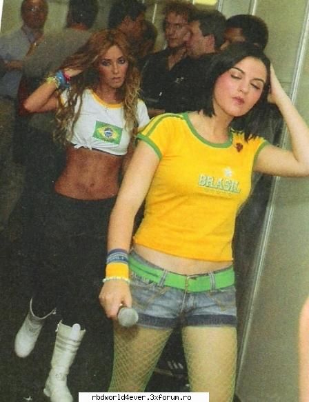 *Portirroni* - anahi_princessa - Las reinas