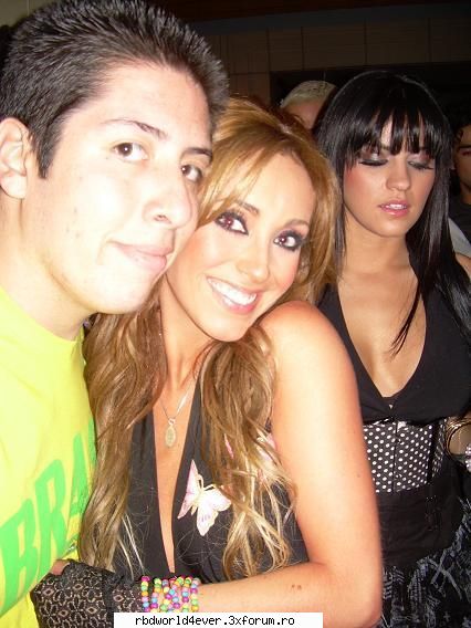 *Portirroni* - anahi_princessa - Las reinas