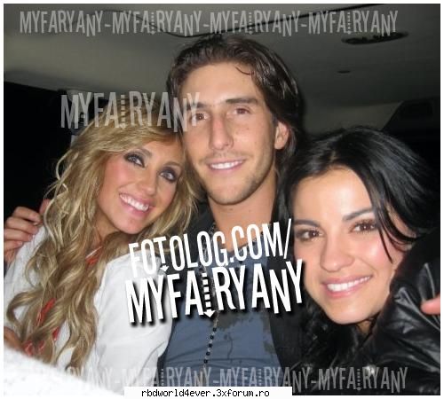 *Portirroni* - anahi_princessa - Las reinas