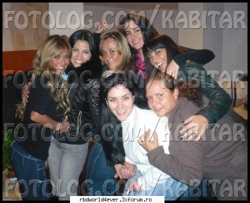 *Portirroni* - anahi_princessa - Las reinas