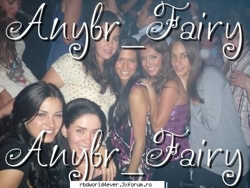 *Portirroni* - anahi_princessa - Las reinas