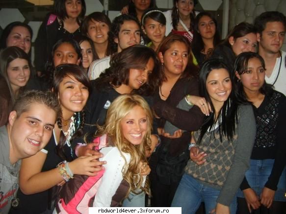 *Portirroni* - anahi_princessa - Las reinas