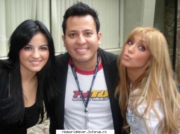 *Portirroni* - anahi_princessa - Las reinas