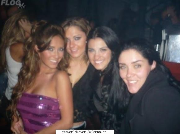 *Portirroni* - anahi_princessa - Las reinas