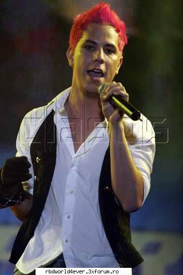 **Poze** - bebita_angelita - Christian