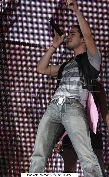 *~*Poze*~* - bebita_angelita - Poncho