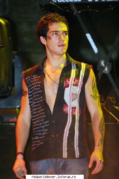 *~*Poze*~* - bebita_angelita - Poncho