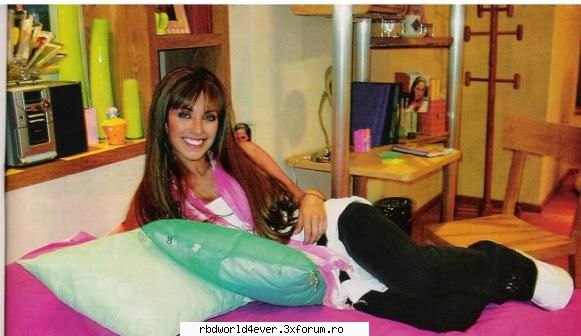 *~Poze*~ - **Chris_Pollito** - Anahi