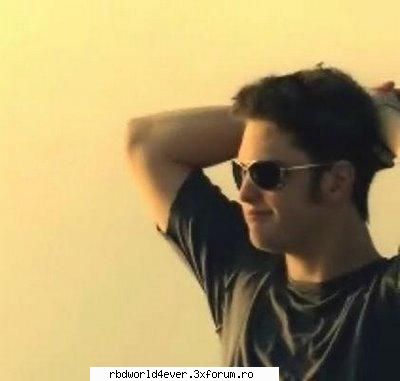 ~Poze~ - **Chris_Pollito** - Christopher