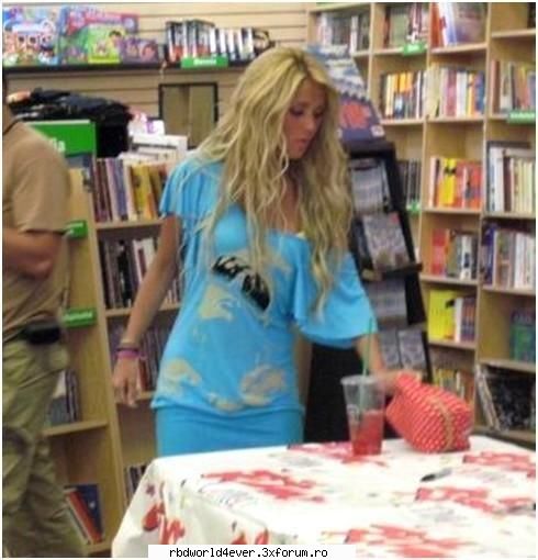 *~Poze*~ - **Chris_Pollito** - Anahi