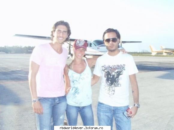 *~Poze*~ - **Chris_Pollito** - Anahi