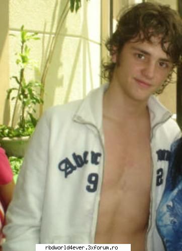 ~Poze~ - **Chris_Pollito** - Christopher