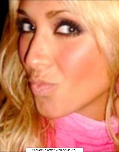 *~Poze*~ - **Chris_Pollito** - Anahi
