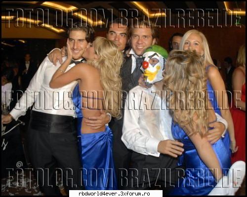 *~Poze*~ - **Chris_Pollito** - Anahi