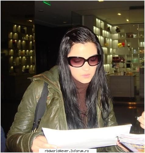 Poze - **Chris_Pollito** - Maite