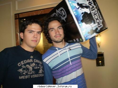 *~*Poze*~* - **Chris_Pollito** - Poncho