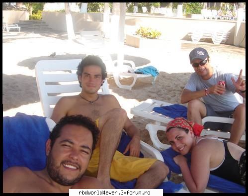 *~*Poze*~* - **Chris_Pollito** - Poncho