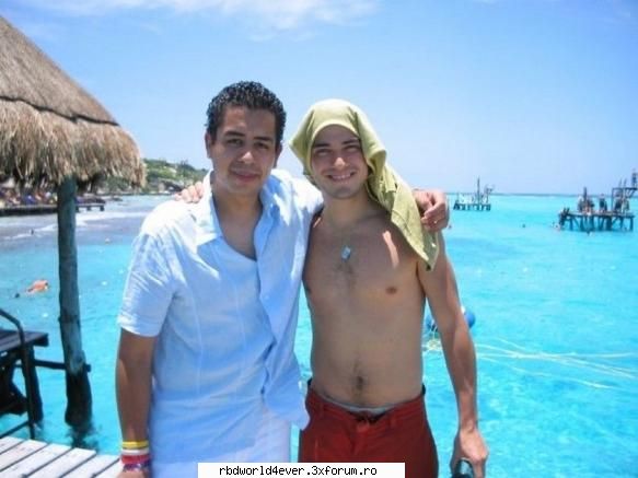 *~*Poze*~* - **Chris_Pollito** - Poncho