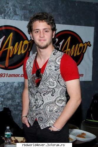 ~Poze~ - **Chris_Pollito** - Christopher