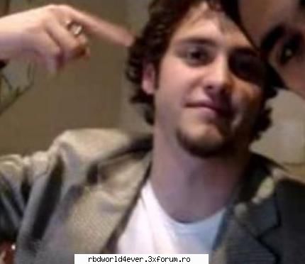 ~Poze~ - **Chris_Pollito** - Christopher