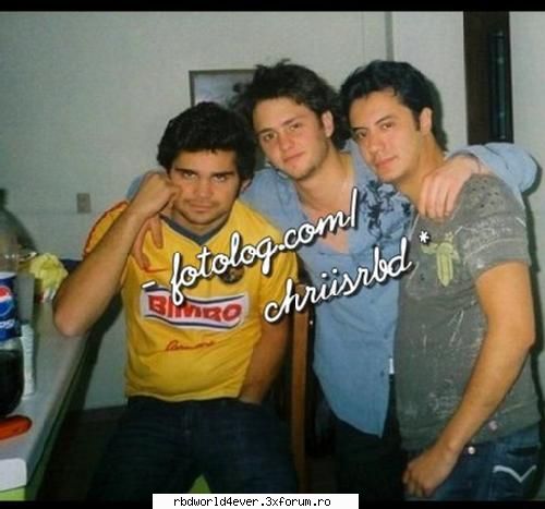 ~Poze~ - **Chris_Pollito** - Christopher