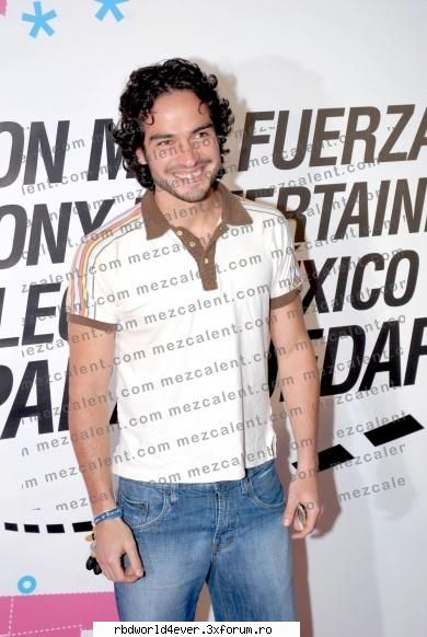 *~*Poze*~* - **Chris_Pollito** - Poncho