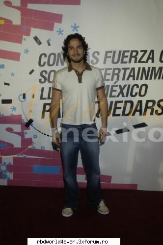 *~*Poze*~* - **Chris_Pollito** - Poncho