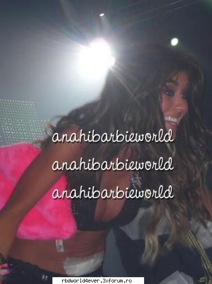 *~Poze*~ - **Chris_Pollito** - Anahi
