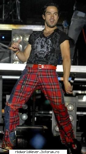 *~*Poze*~* - anahi_princessa - Poncho