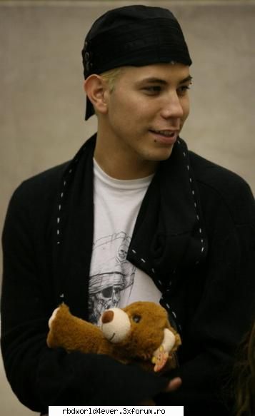 **Poze** - **Chris_Pollito** - Christian