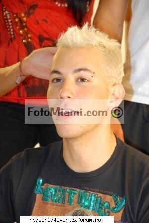 **Poze** - **Chris_Pollito** - Christian