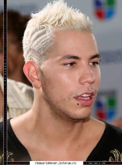 **Poze** - **Chris_Pollito** - Christian