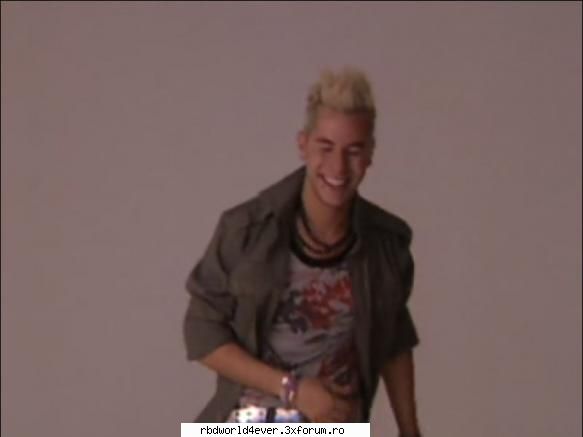 **Poze** - **Chris_Pollito** - Christian