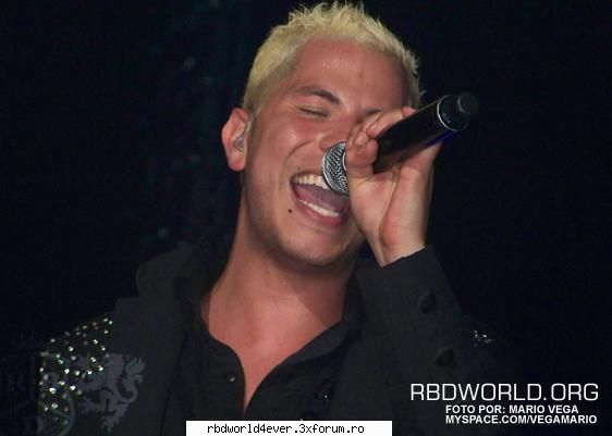 **Poze** - **Chris_Pollito** - Christian