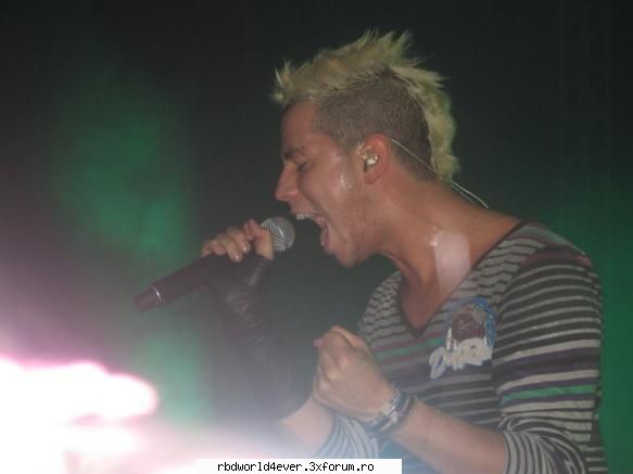 **Poze** - **Chris_Pollito** - Christian