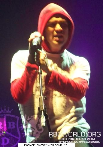*~*Poze*~* - **Chris_Pollito** - Poncho