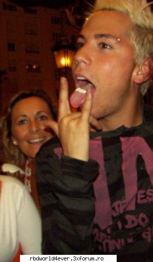 **Poze** - **Chris_Pollito** - Christian