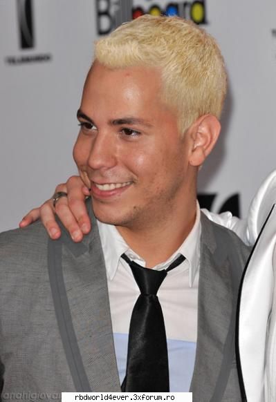 **Poze** - **Chris_Pollito** - Christian