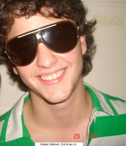 ~Poze~ - **Chris_Pollito** - Christopher