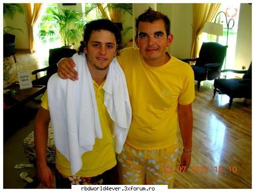 ~Poze~ - **Chris_Pollito** - Christopher