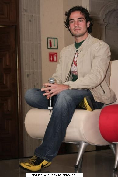 *~*Poze*~* - **Chris_Pollito** - Poncho